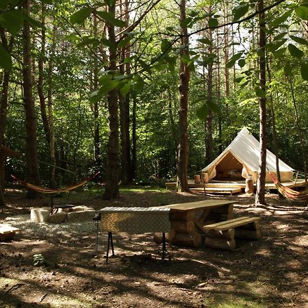 Muhu Forest Camping Suuremoisa  Dış mekan fotoğraf