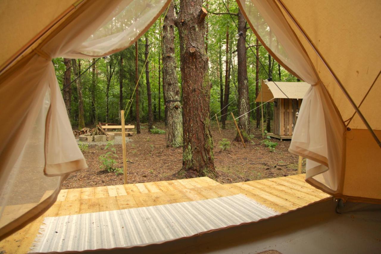 Muhu Forest Camping Suuremoisa  Dış mekan fotoğraf