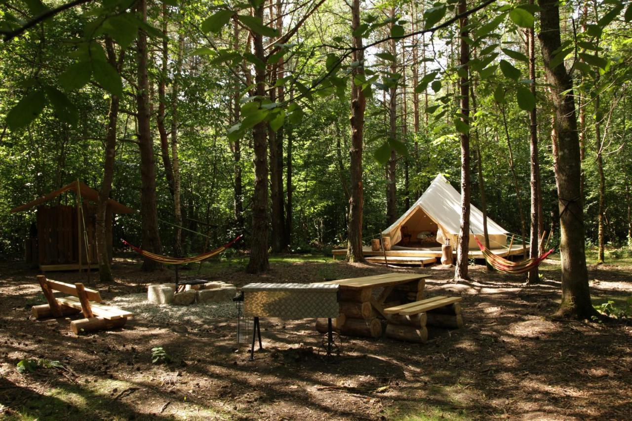 Muhu Forest Camping Suuremoisa  Dış mekan fotoğraf